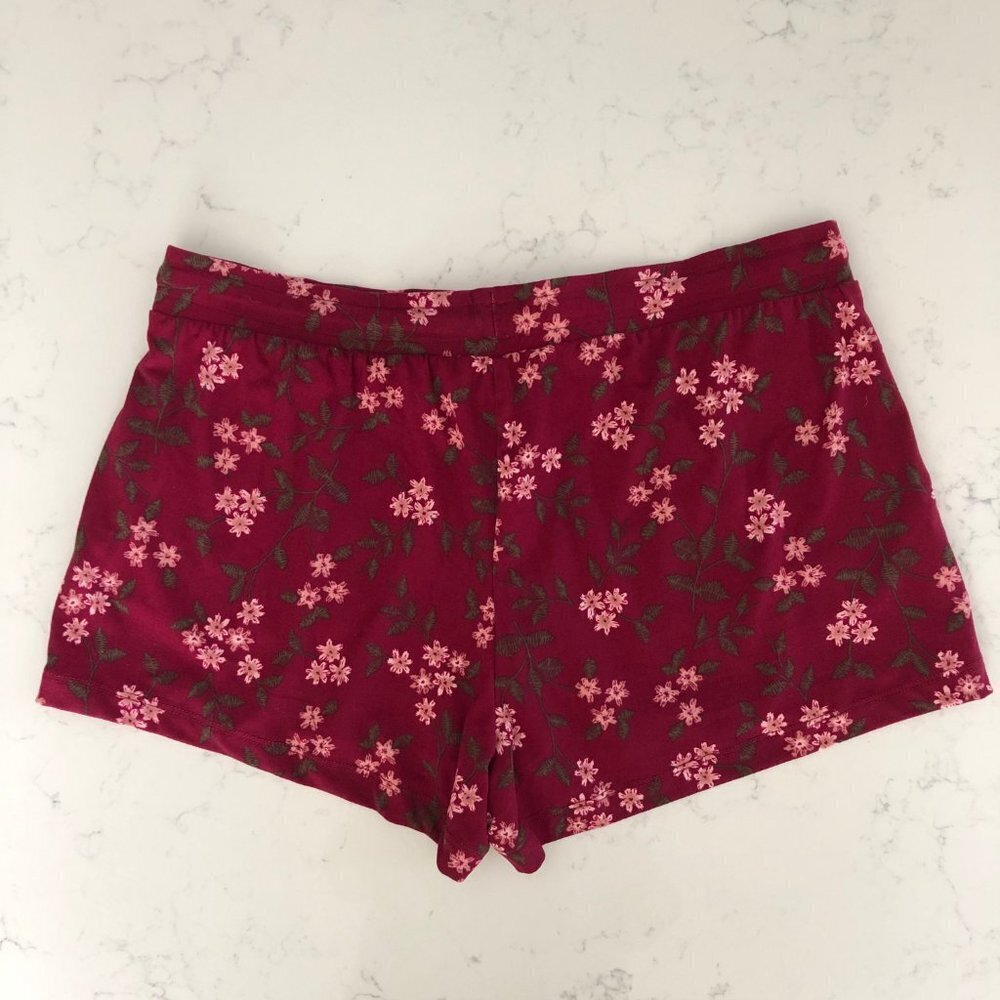 la Vie en Rose Athleisure Pull On Poly Floral PJ Shorts Burgundy Pink Sz M NWT - Picture 4 of 8